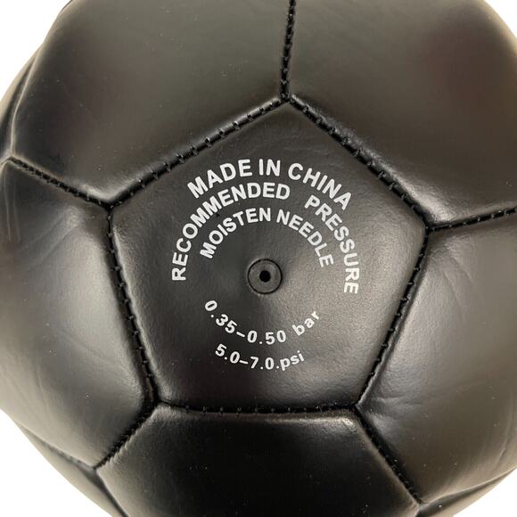 Montblanc Parfums Black Football Soccer Ball Collectible NEW with Original Box - Picture 4 of 10